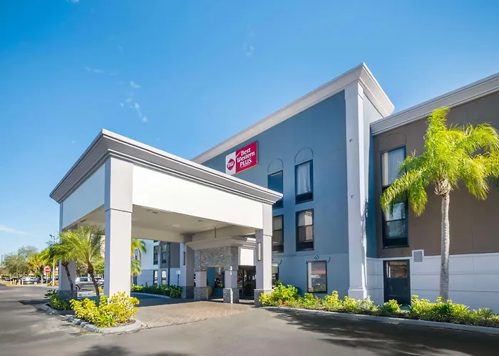 Resort: Best Western Plus Universal Inn - Free Shuttle To Universal Studios!