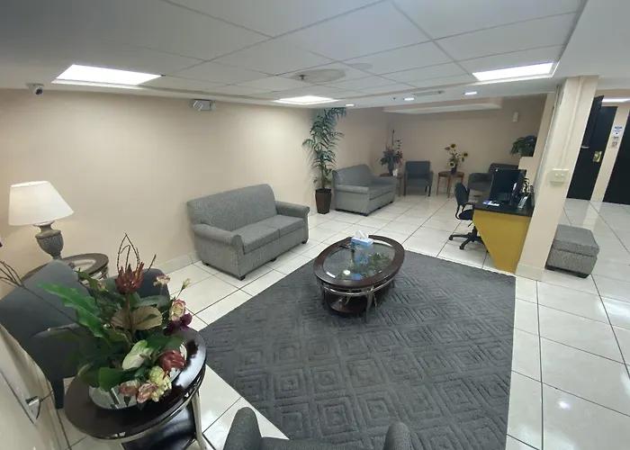Quality Inn & Suites Airport